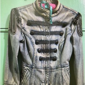 Guess Premium denim jacket rare chain shoulder design